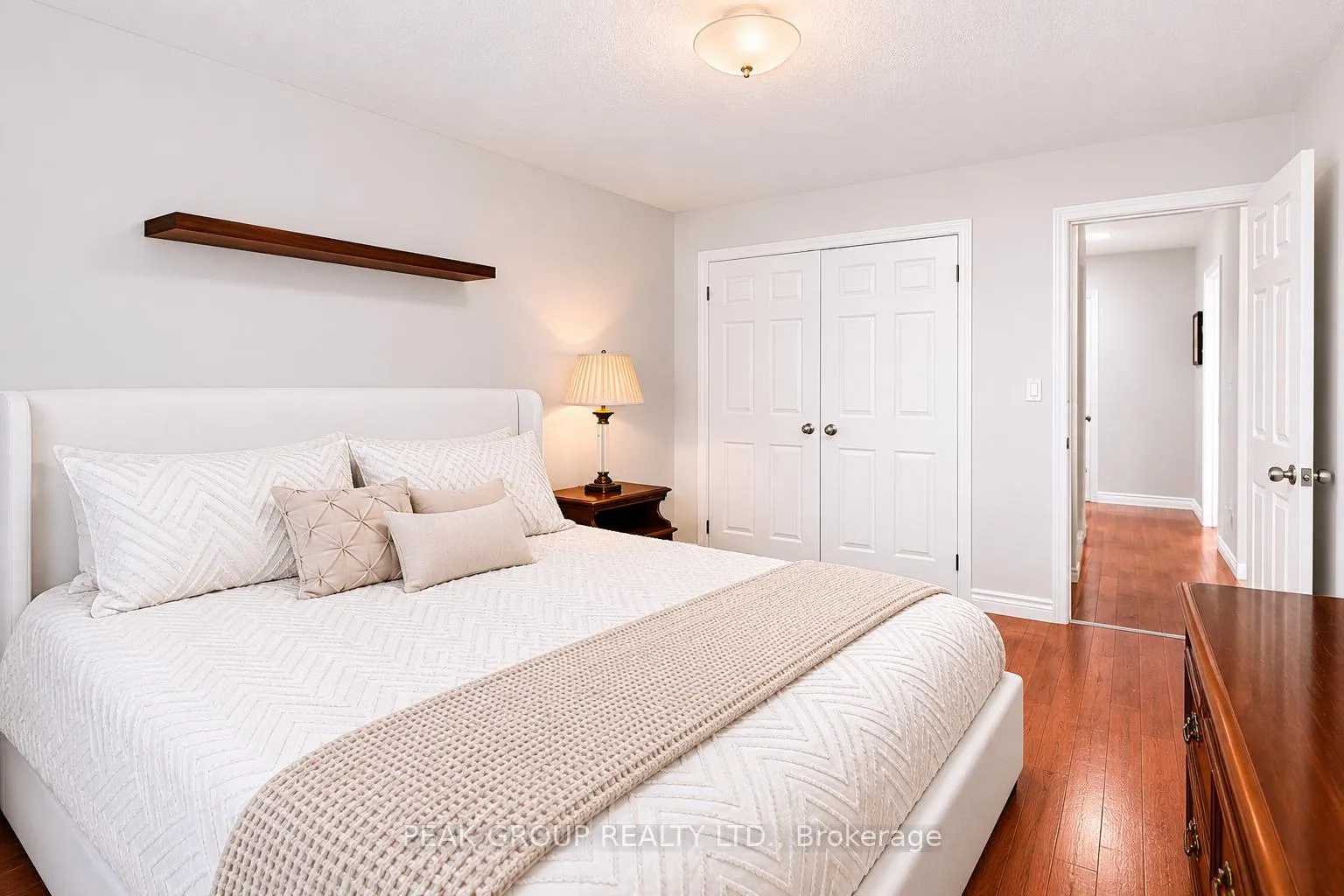 Photo 21 of 18 Sandra Crescent, Grimsby, Grimsby East — HOMEH