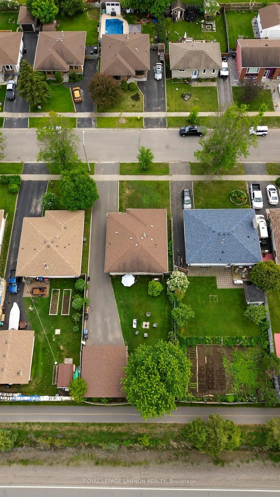Photo 47 of 124 Welland Street, Thunder Bay, County Park — HOMEH