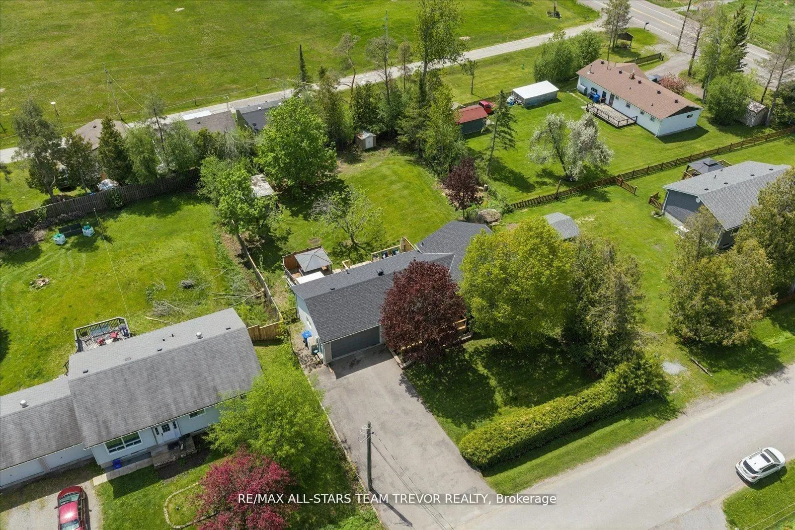 Photo 39 of 11 Halmar Park Road, Georgina, Pefferlaw — HOMEH