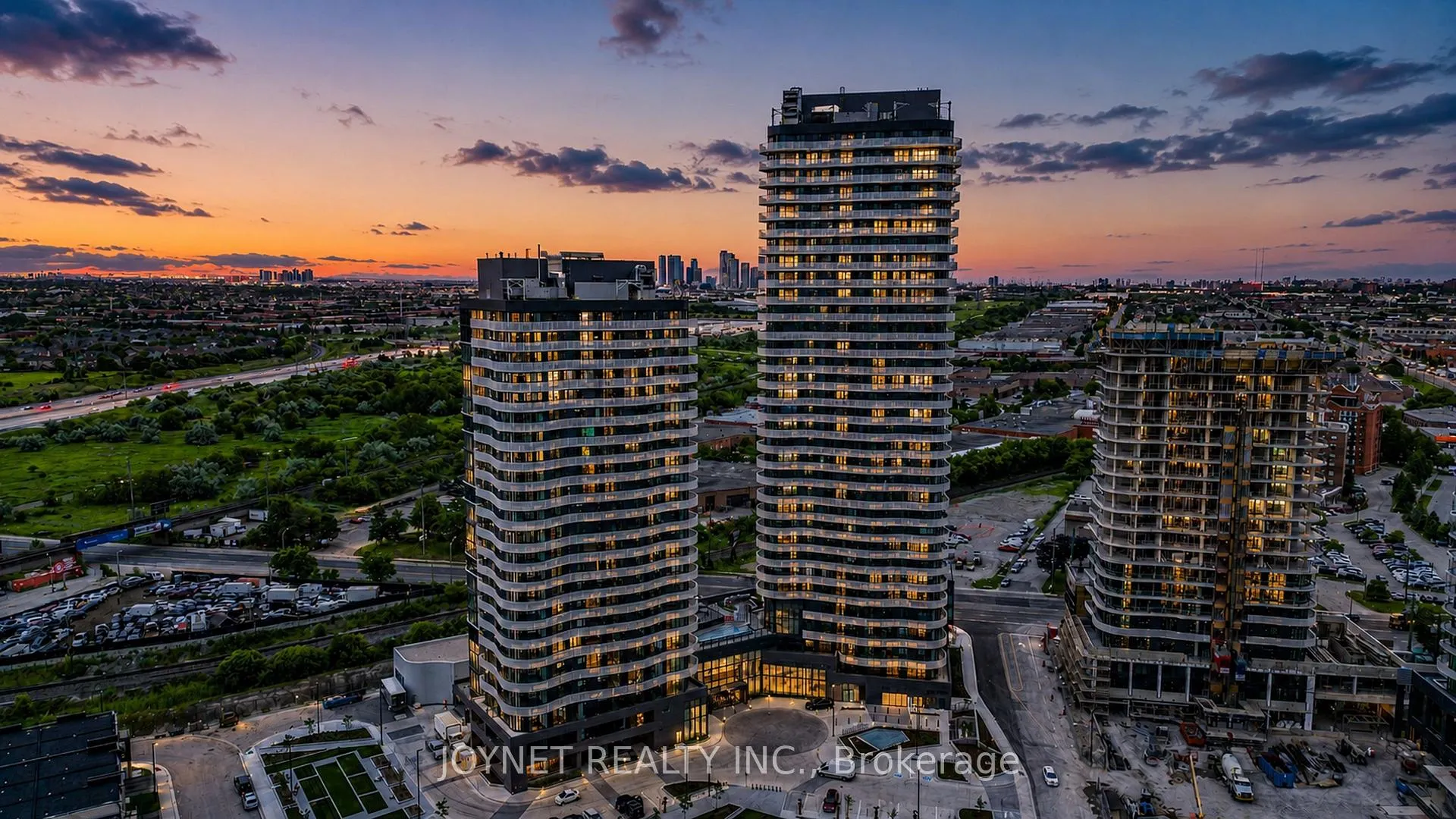 Photo 1 of Unit 1004, 10 Flavelle Trail, Vaughan, Steeles West Industrial — HOMEH