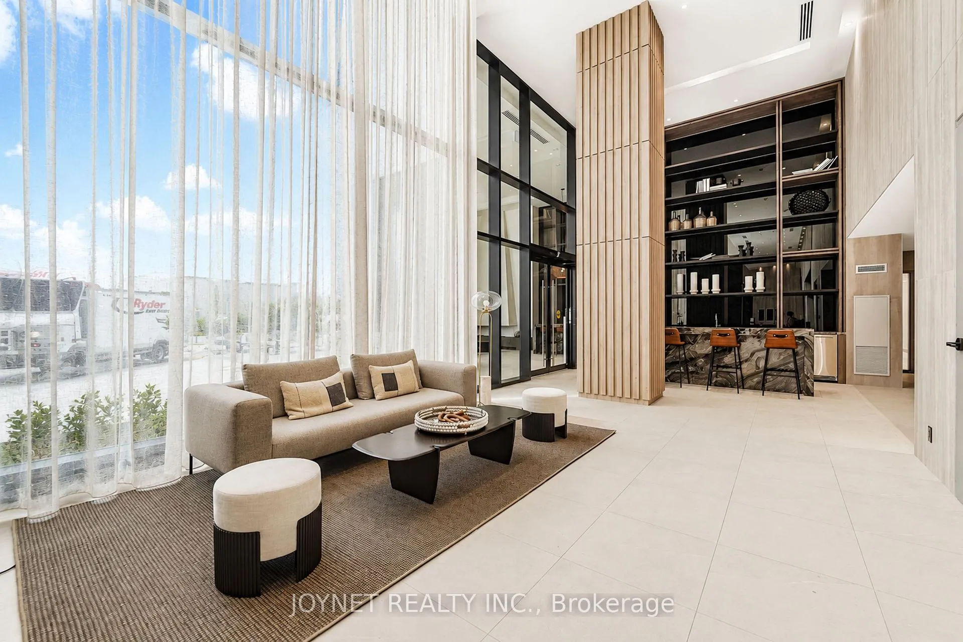 Photo 4 of Unit 1004, 10 Flavelle Trail, Vaughan, Steeles West Industrial — HOMEH
