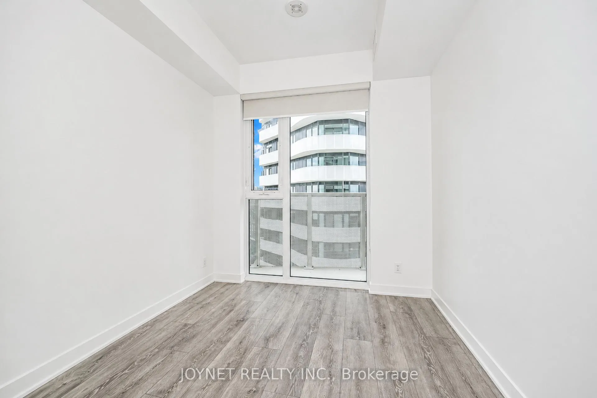 Photo 14 of Unit 1004, 10 Flavelle Trail, Vaughan, Steeles West Industrial — HOMEH