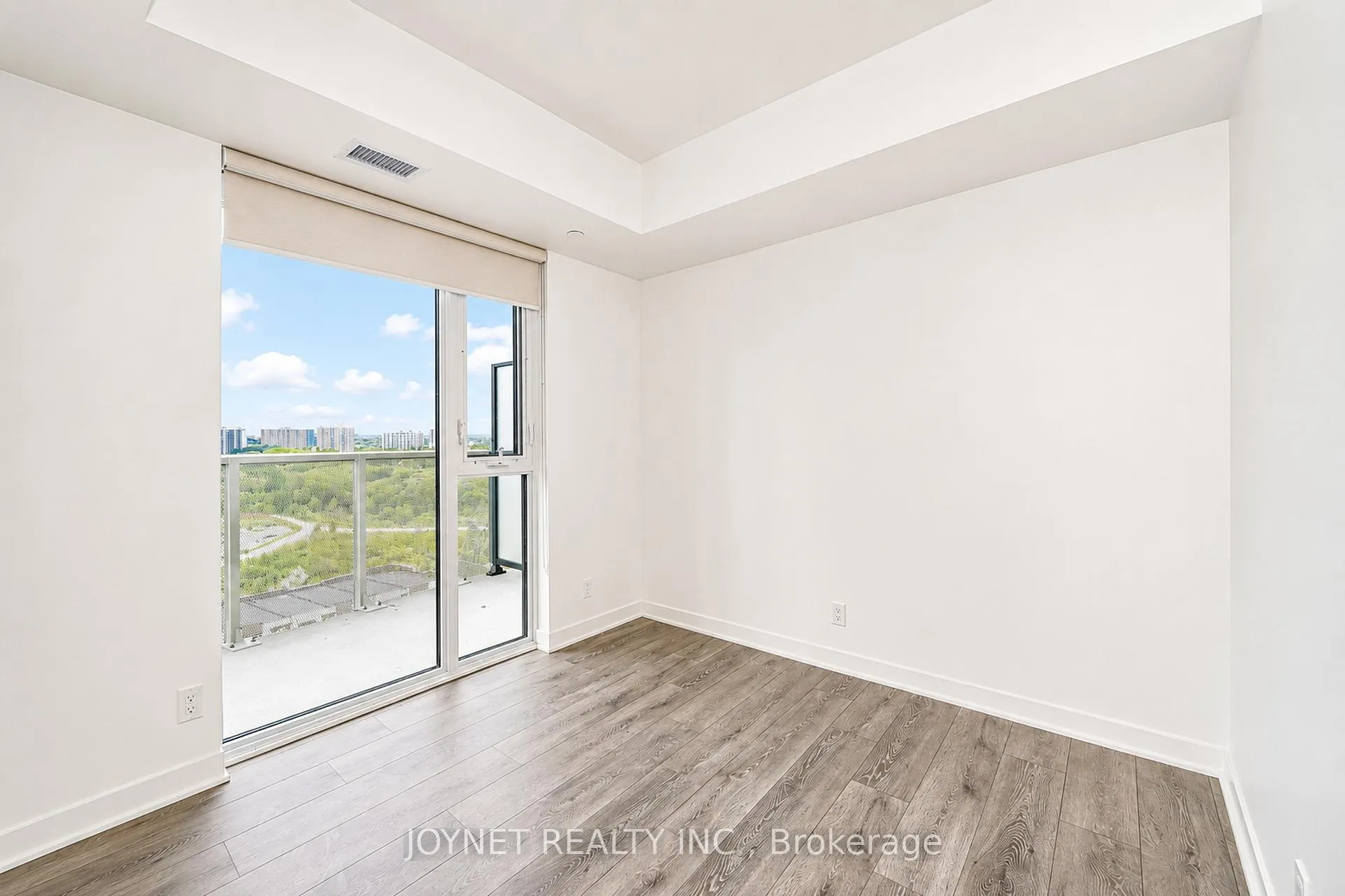 Photo 16 of Unit 1004, 10 Flavelle Trail, Vaughan, Steeles West Industrial — HOMEH