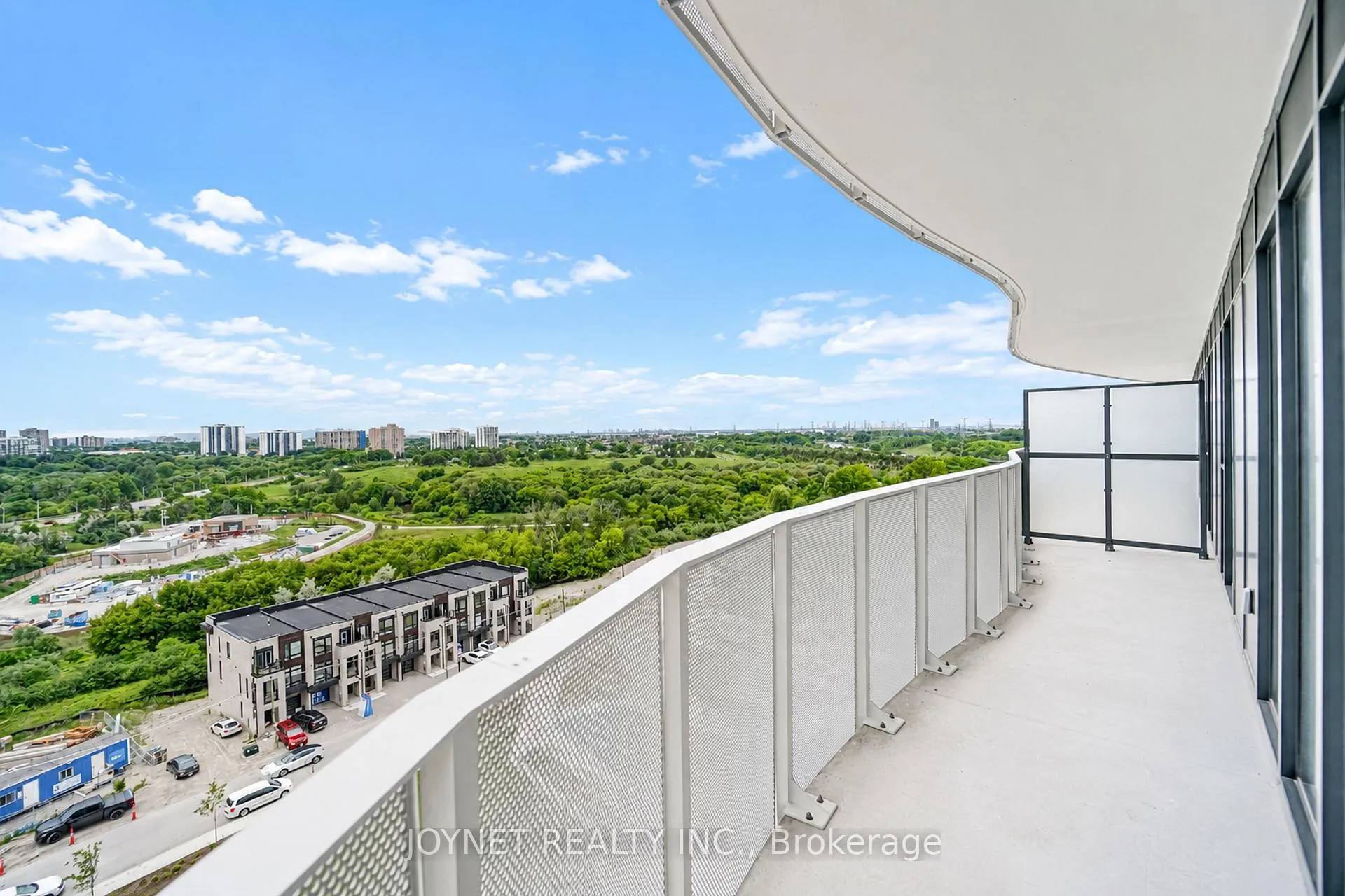 Photo 20 of Unit 1004, 10 Flavelle Trail, Vaughan, Steeles West Industrial — HOMEH