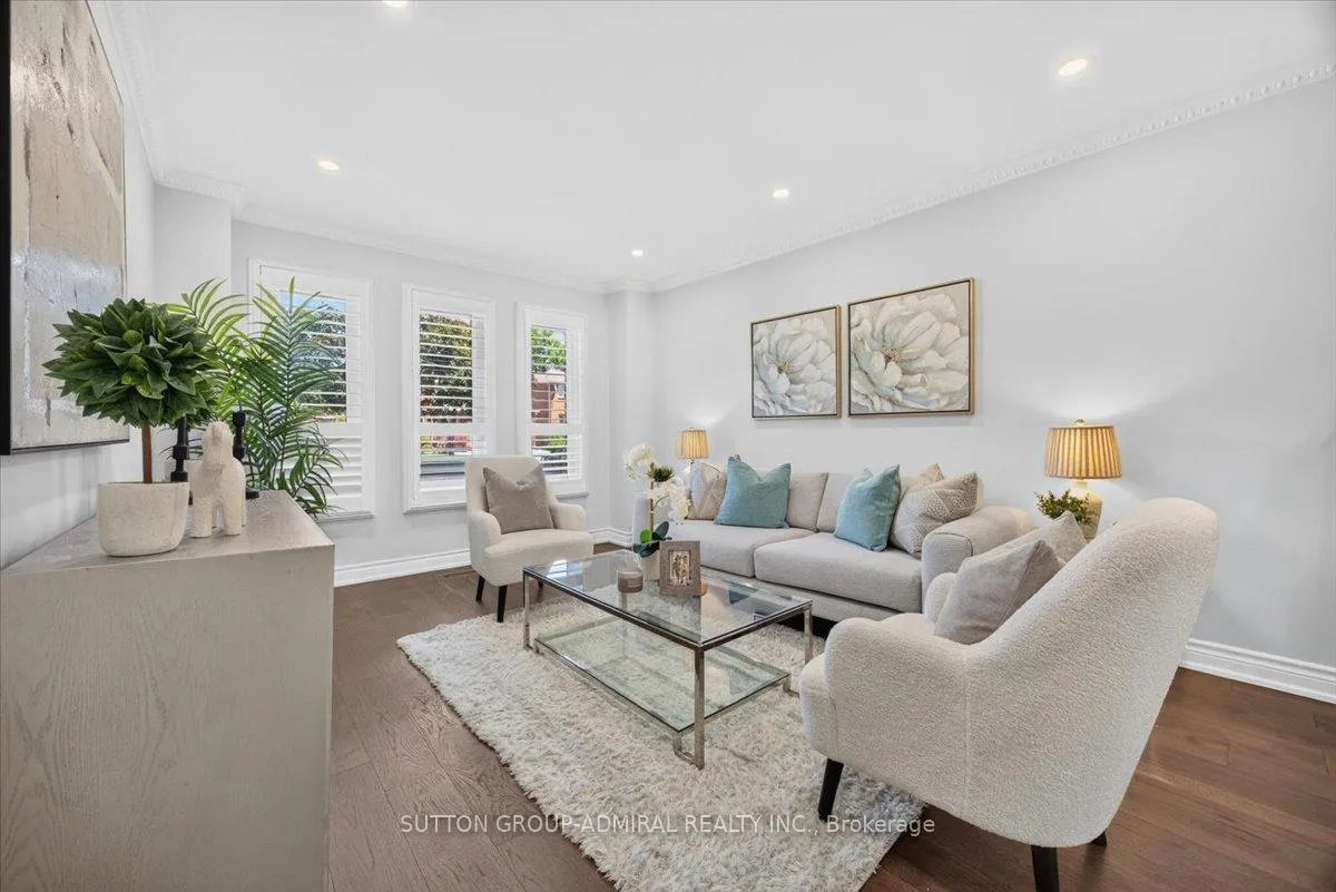 Photo 7 of 415 Highcliffe Drive, Vaughan, Uplands — HOMEH