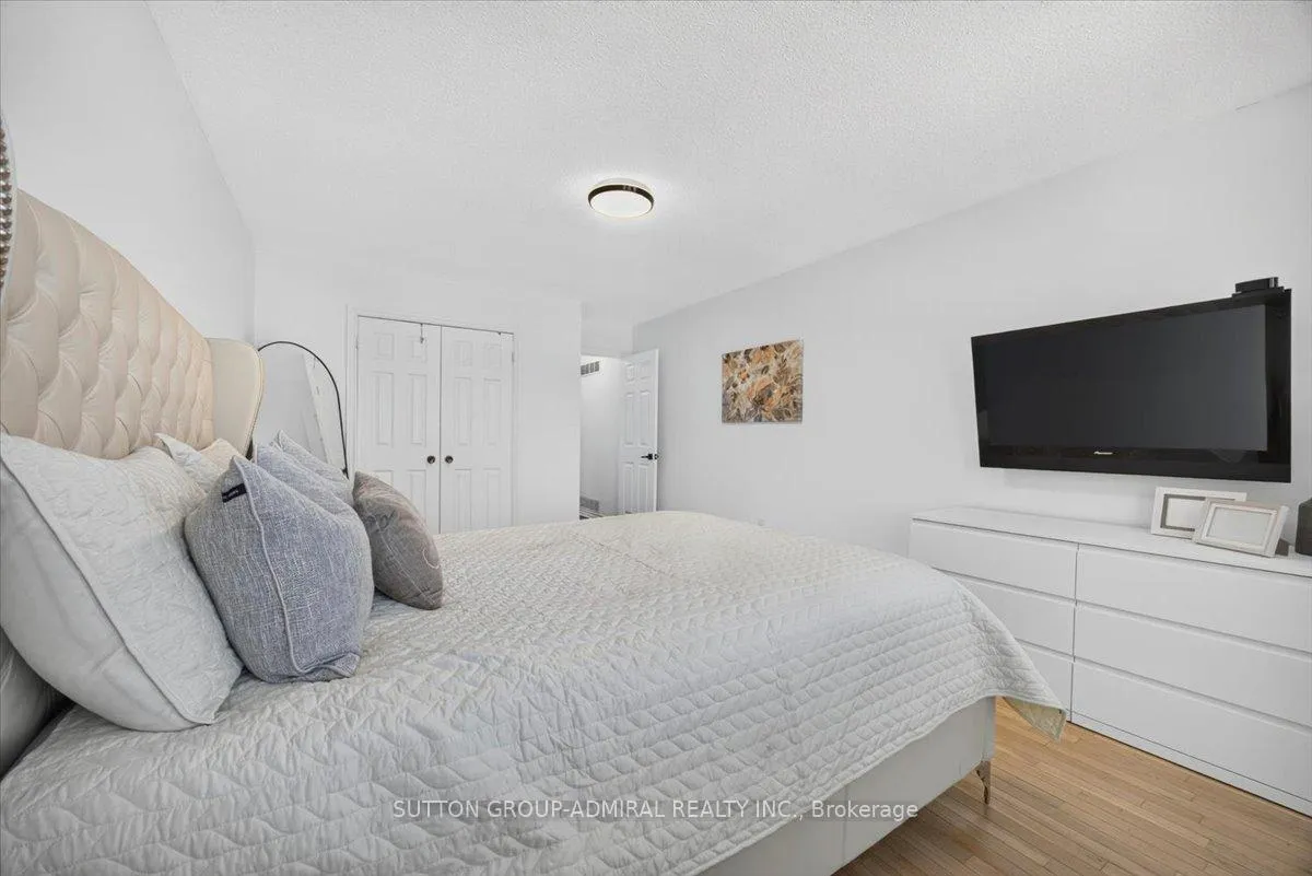 Photo 31 of 415 Highcliffe Drive, Vaughan, Uplands — HOMEH