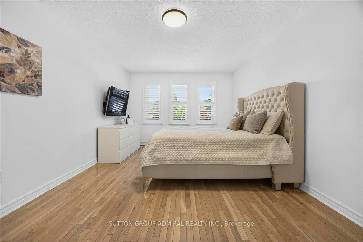 Photo 32 of 415 Highcliffe Drive, Vaughan, Uplands — HOMEH