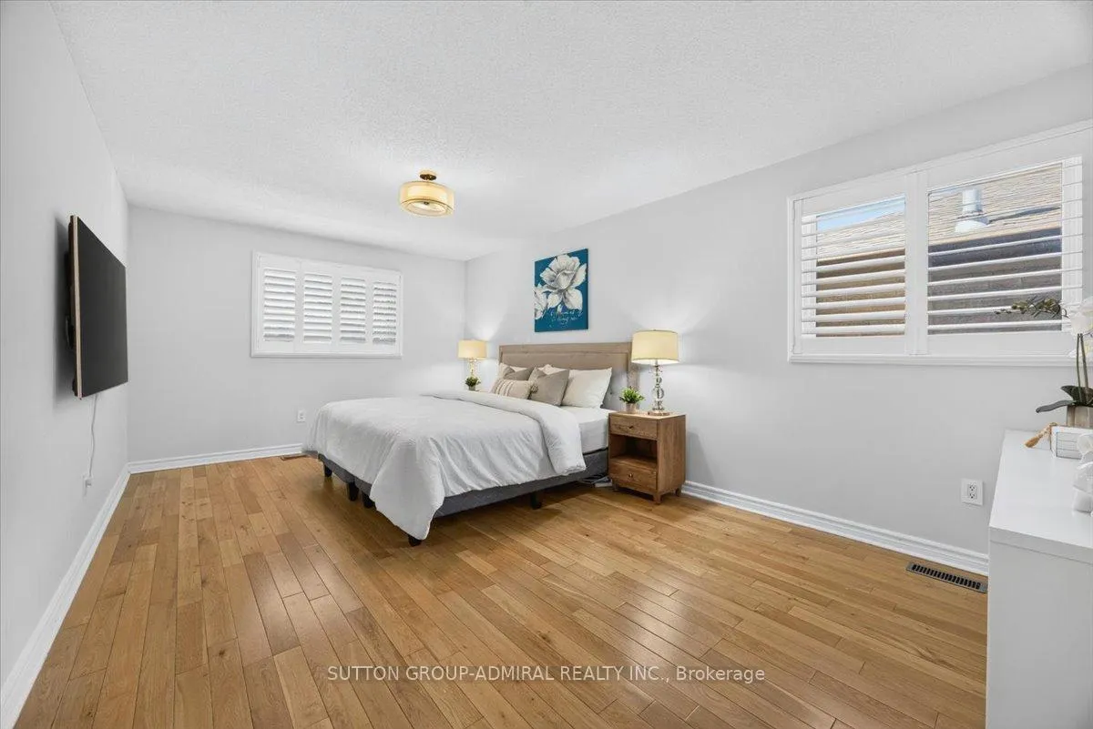 Photo 42 of 415 Highcliffe Drive, Vaughan, Uplands — HOMEH