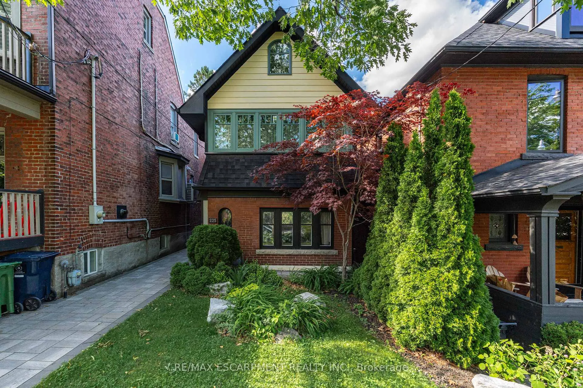 Photo 1 of 225 Oakmount Road, Toronto, High Park North — HOMEH