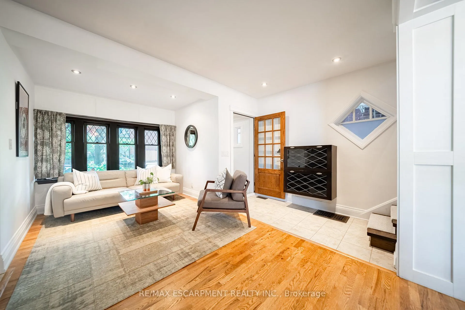 Photo 7 of 225 Oakmount Road, Toronto, High Park North — HOMEH