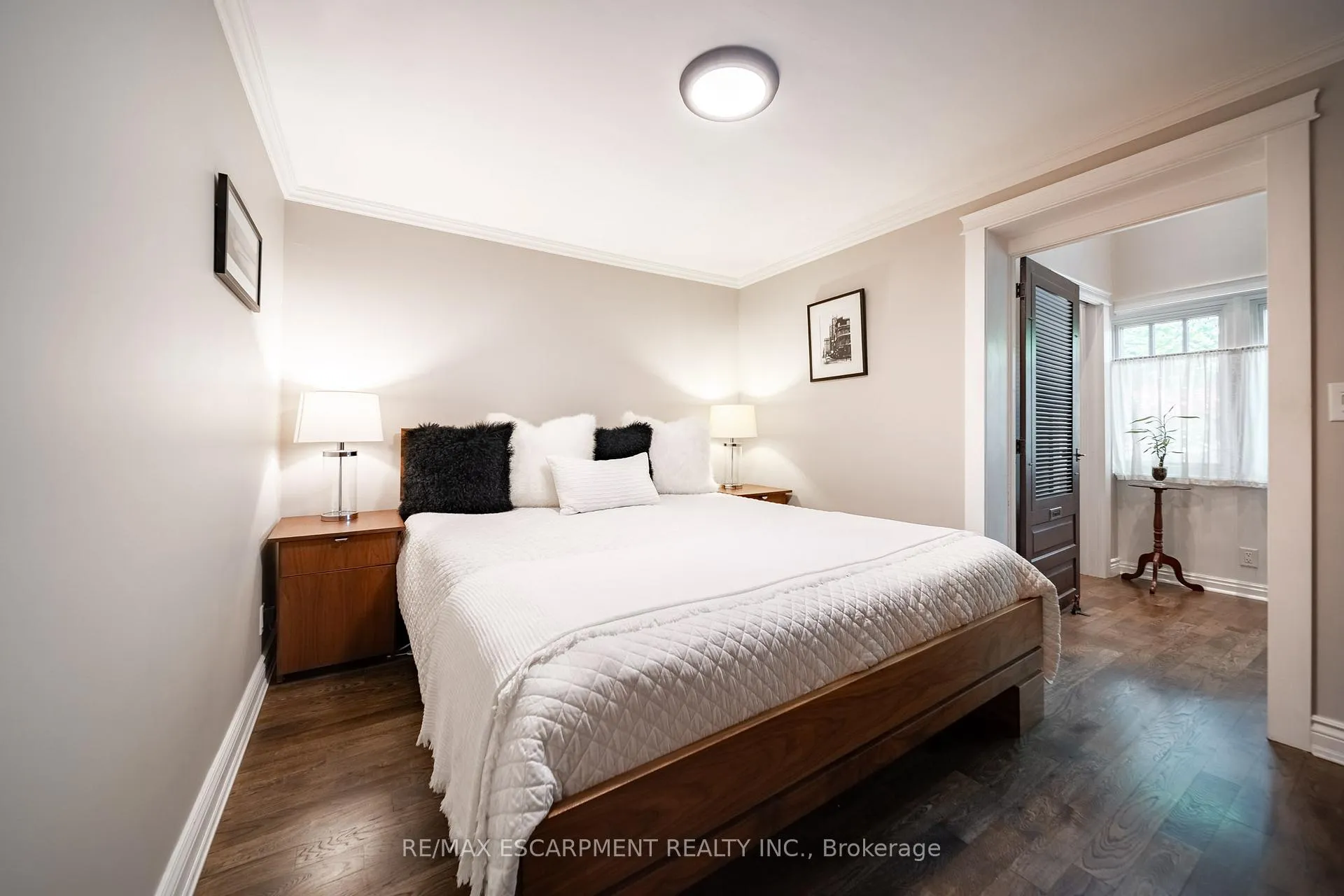 Photo 24 of 225 Oakmount Road, Toronto, High Park North — HOMEH