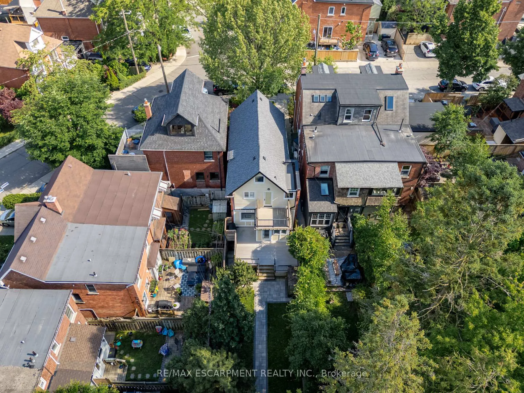 Photo 49 of 225 Oakmount Road, Toronto, High Park North — HOMEH