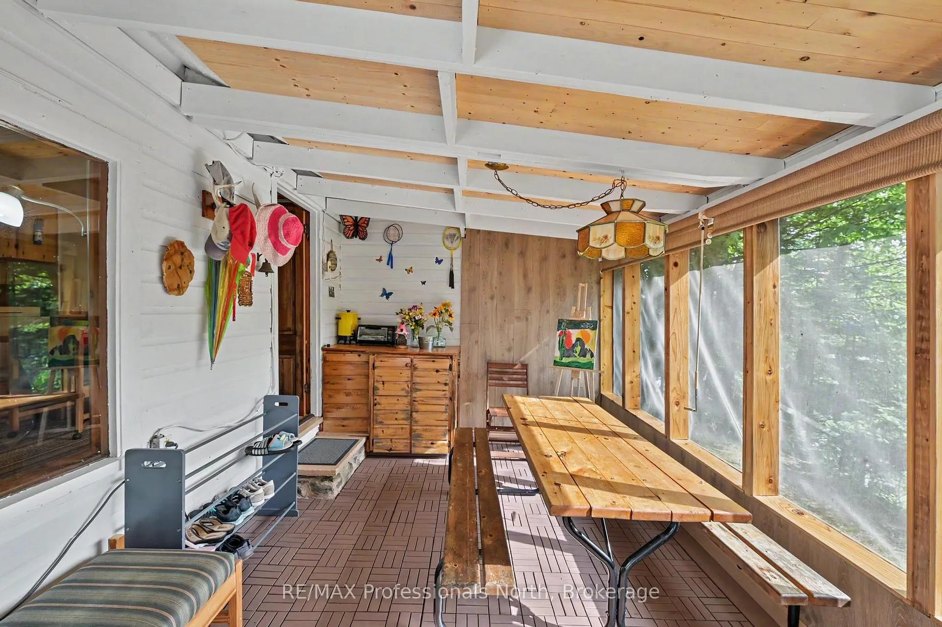 Photo 11 of 3701 Gelert Road, Minden Hills, Snowdon — HOMEH