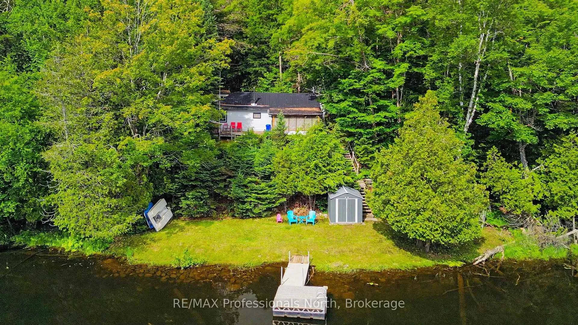 Photo 23 of 3701 Gelert Road, Minden Hills, Snowdon — HOMEH