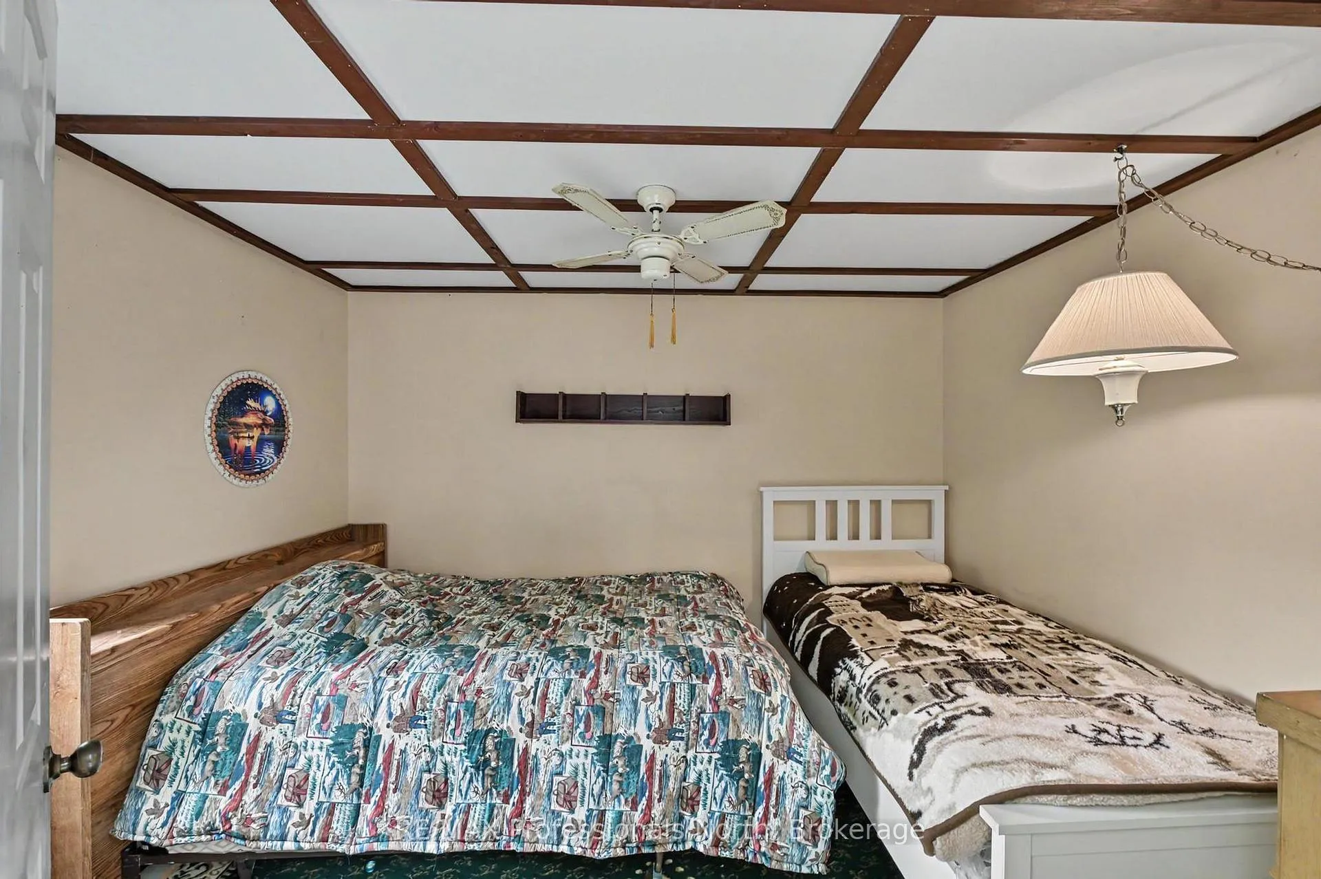 Photo 34 of 3701 Gelert Road, Minden Hills, Snowdon — HOMEH