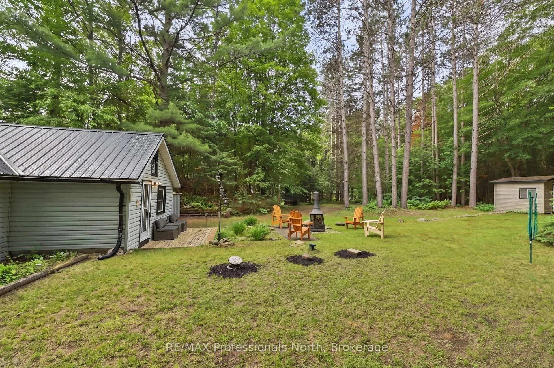 Photo 36 of 3701 Gelert Road, Minden Hills, Snowdon — HOMEH