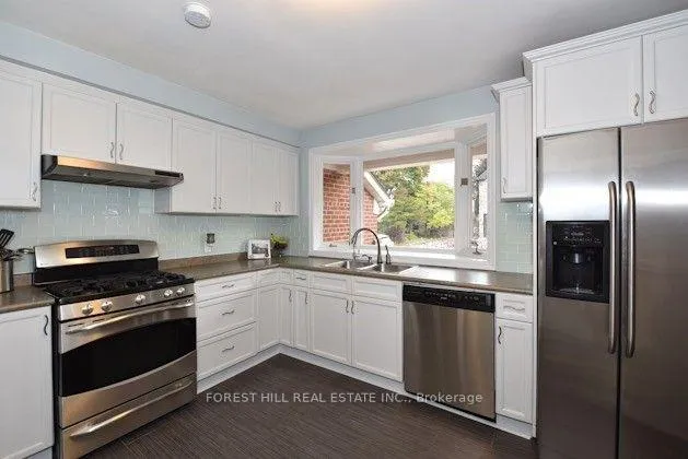 Photo 3 of 105 Parkview Hill Crescent, Toronto, O'Connor-Parkview — HOMEH