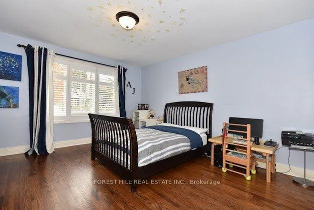 Photo 8 of 105 Parkview Hill Crescent, Toronto, O'Connor-Parkview — HOMEH