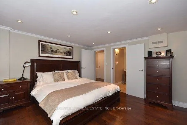 Photo 10 of 105 Parkview Hill Crescent, Toronto, O'Connor-Parkview — HOMEH