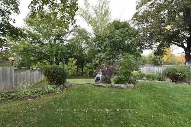 Photo 15 of 105 Parkview Hill Crescent, Toronto, O'Connor-Parkview — HOMEH