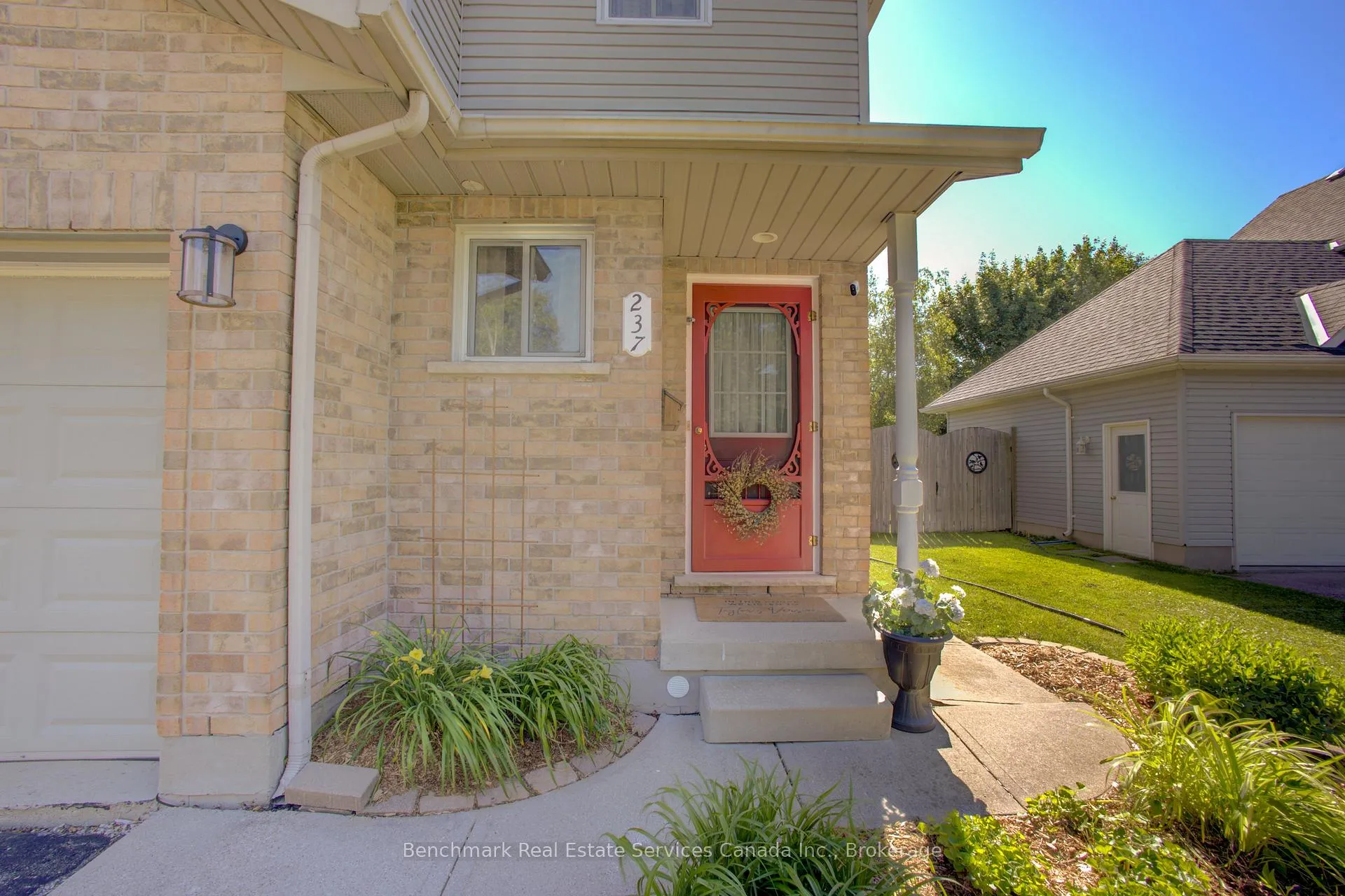 Photo 5 of 237 Huron Street S, St. Marys — HOMEH