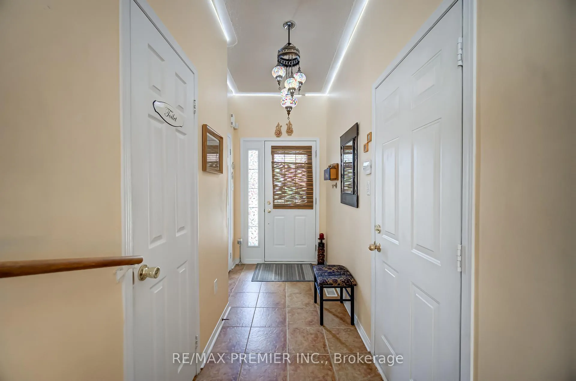 Photo 9 of 149 Ducatel Crescent, Ajax, Central — HOMEH