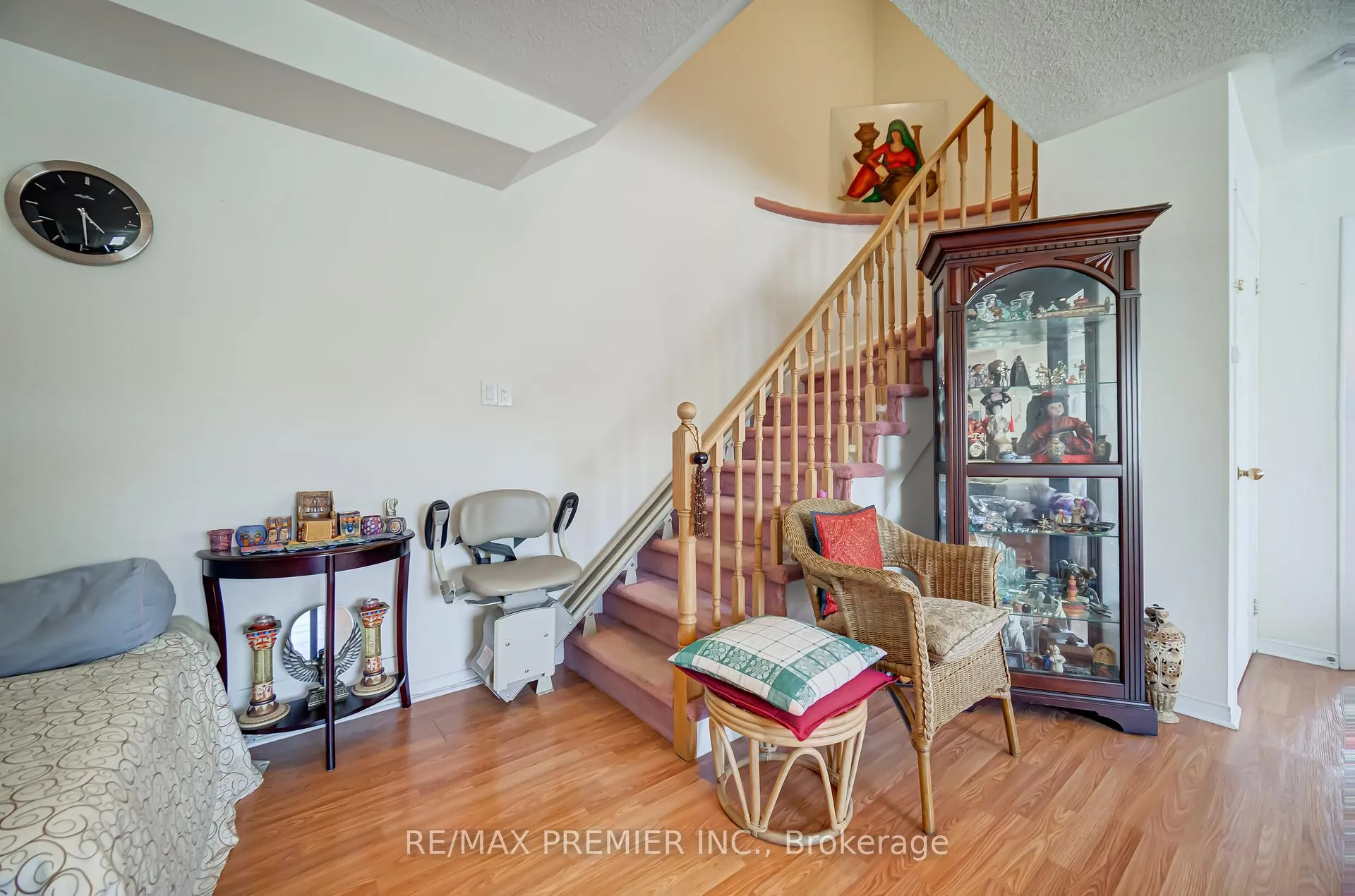 Photo 16 of 149 Ducatel Crescent, Ajax, Central — HOMEH