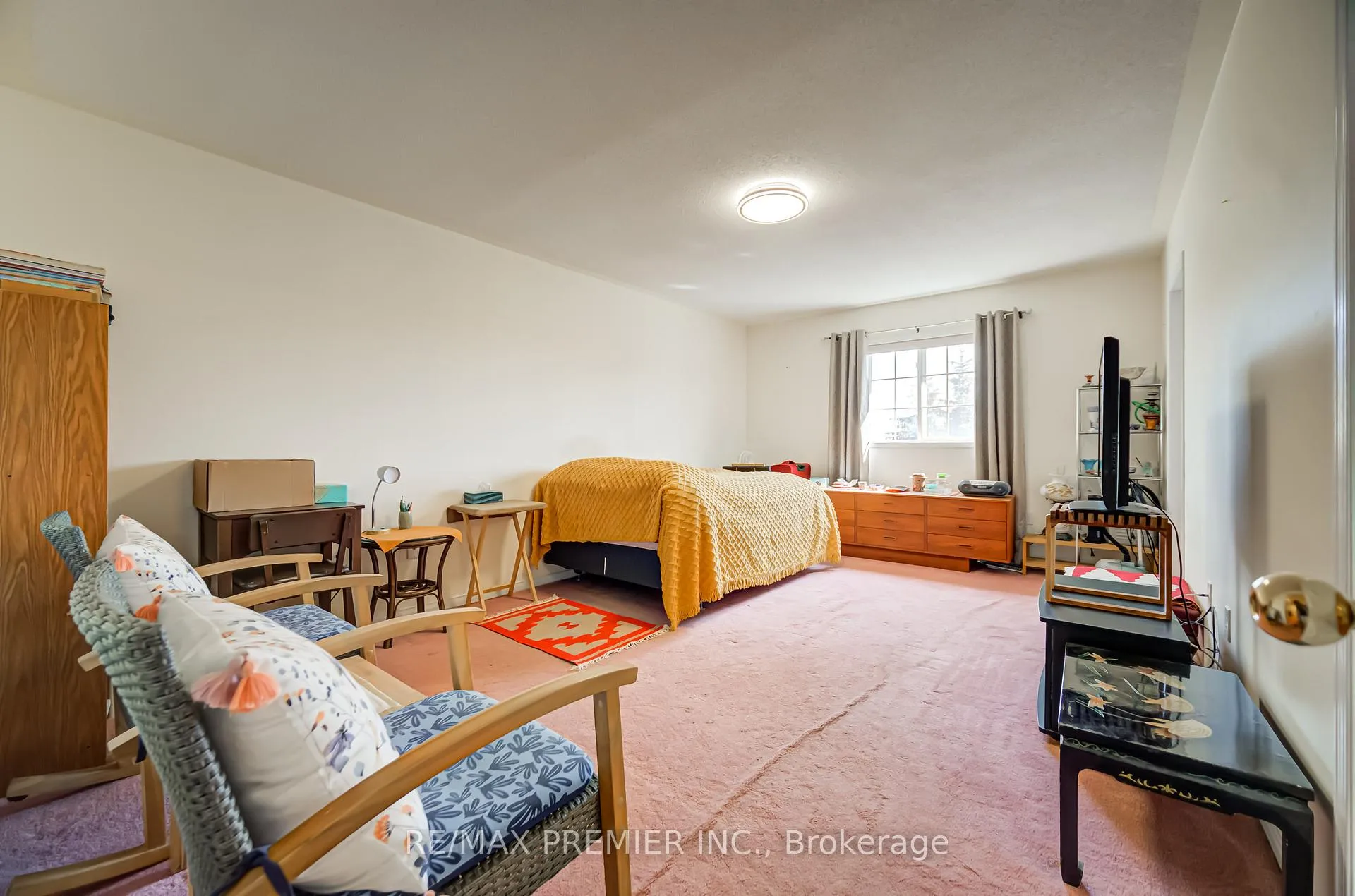Photo 25 of 149 Ducatel Crescent, Ajax, Central — HOMEH