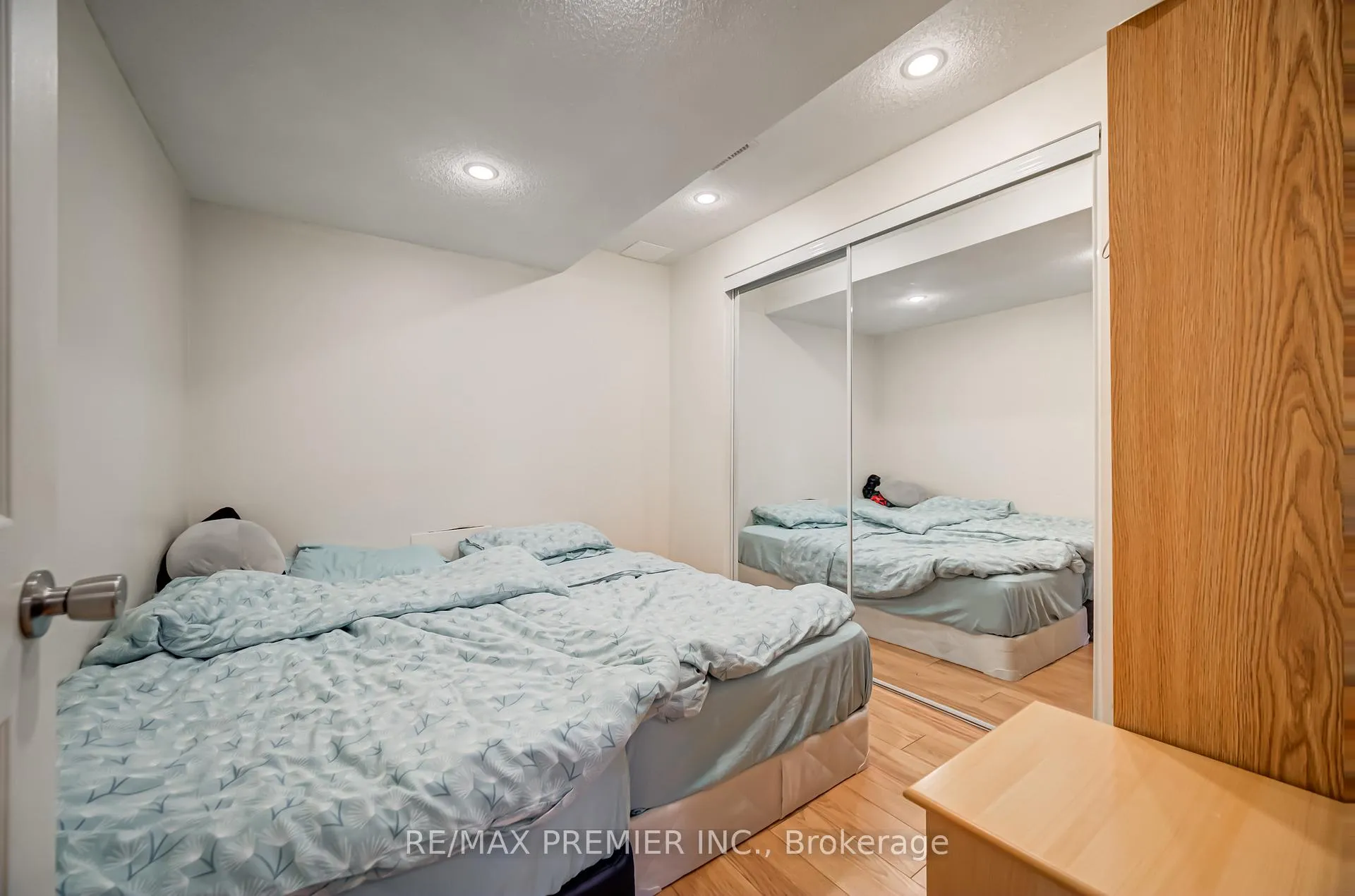 Photo 41 of 149 Ducatel Crescent, Ajax, Central — HOMEH