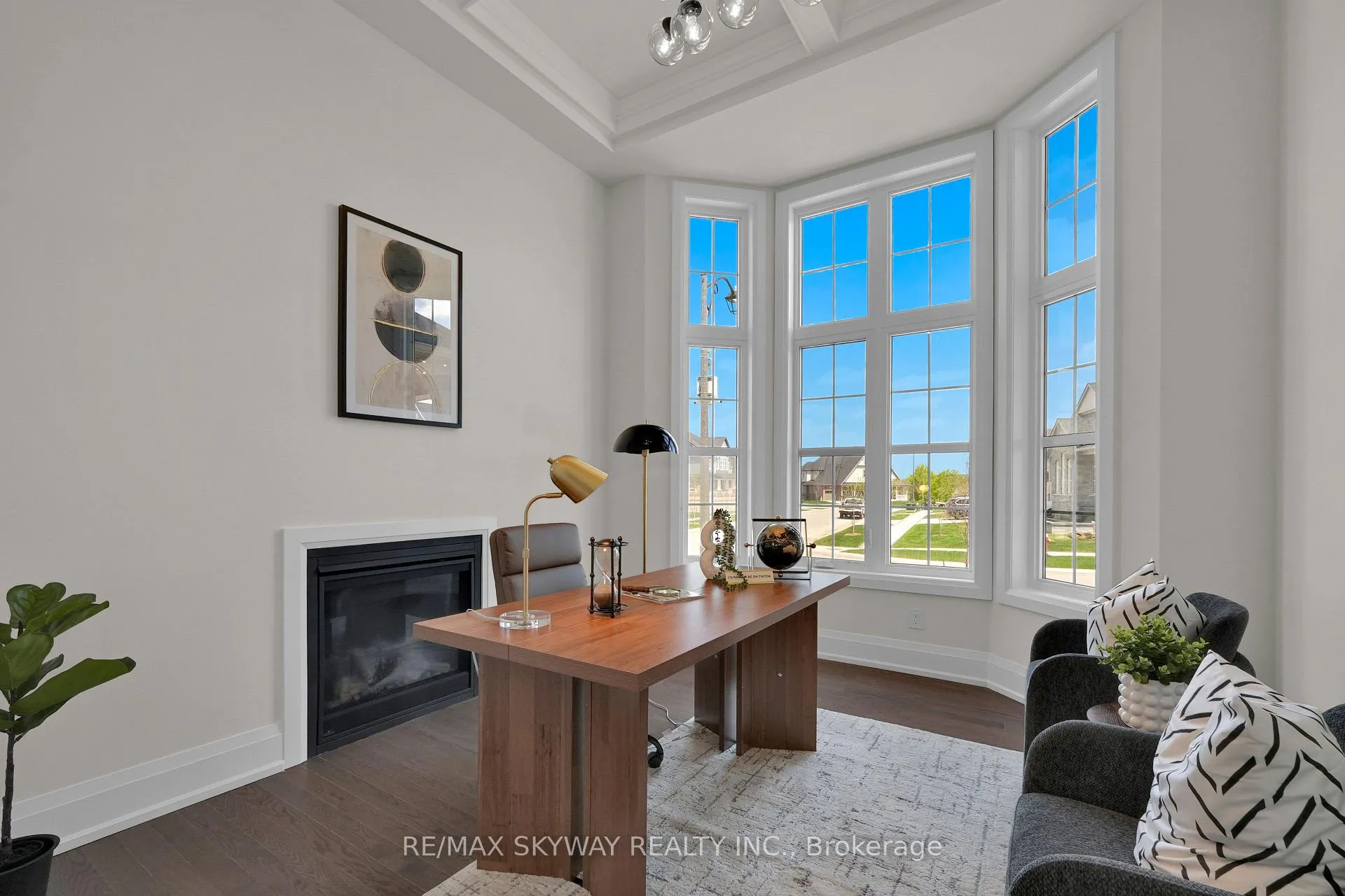 Photo 8 of 27 Gamble Street, Halton Hills, Glen Williams — HOMEH