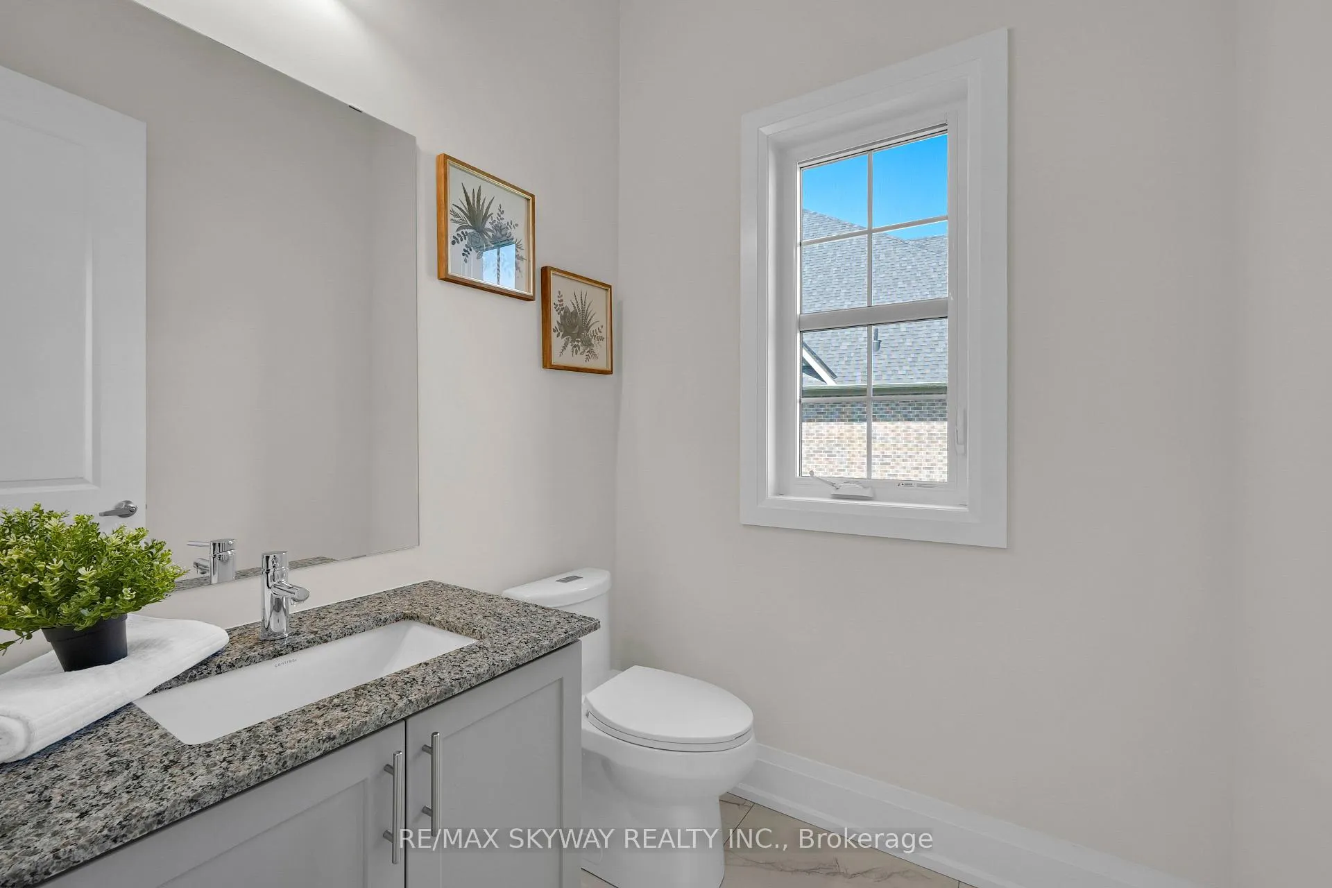 Photo 18 of 27 Gamble Street, Halton Hills, Glen Williams — HOMEH