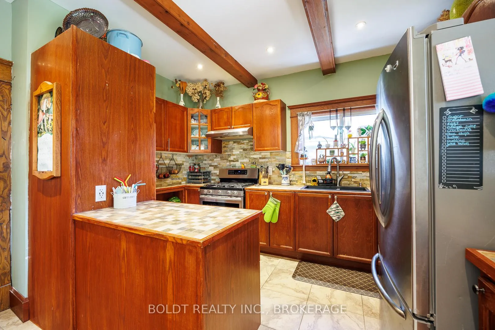 Photo 6 of 5285 Third Avenue, Niagara Falls, Cherrywood — HOMEH