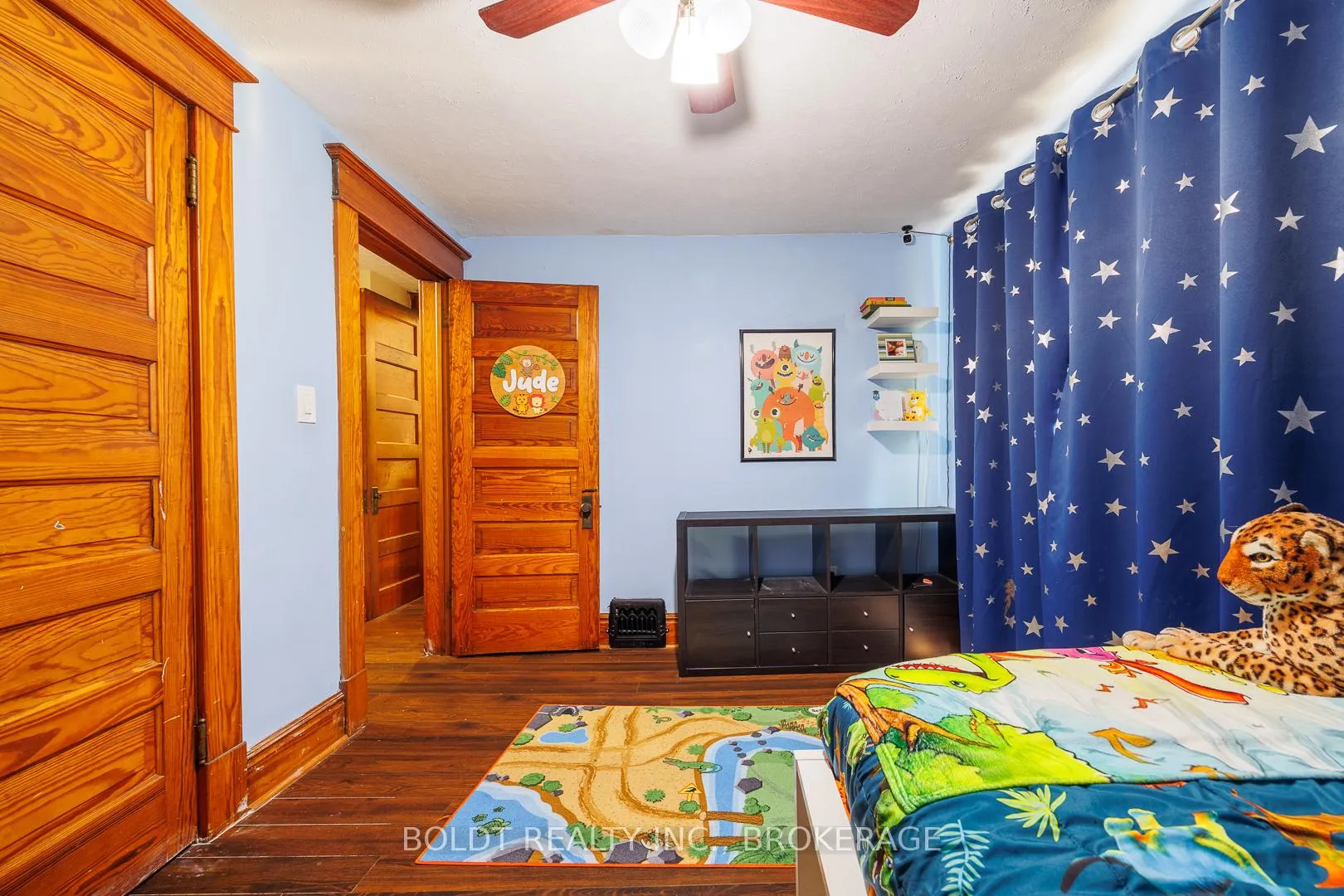 Photo 14 of 5285 Third Avenue, Niagara Falls, Cherrywood — HOMEH