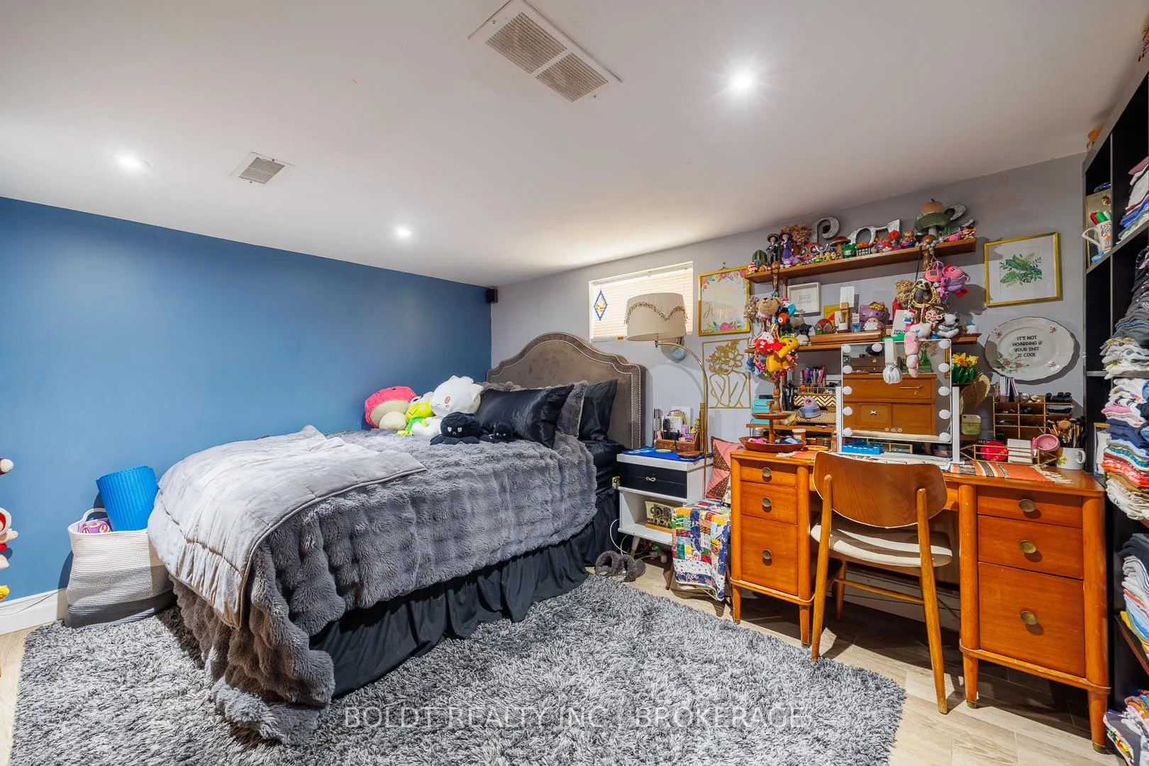 Photo 21 of 5285 Third Avenue, Niagara Falls, Cherrywood — HOMEH