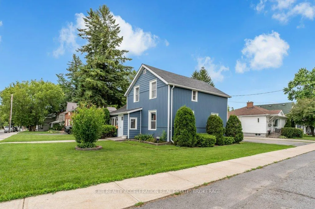 Photo 3 of 182 West Street, Greater Napanee, Greater Napanee — HOMEH