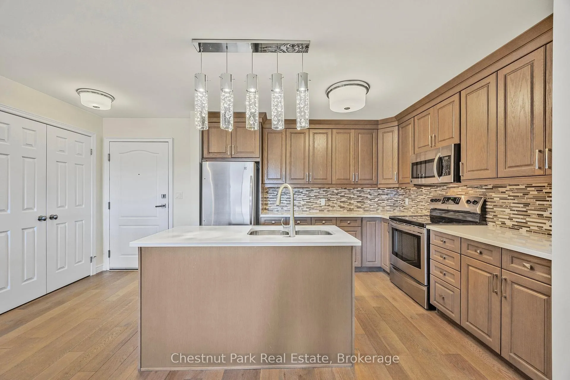 Photo 10 of Unit 304, 1 Chamberlain Crescent, Collingwood — HOMEH
