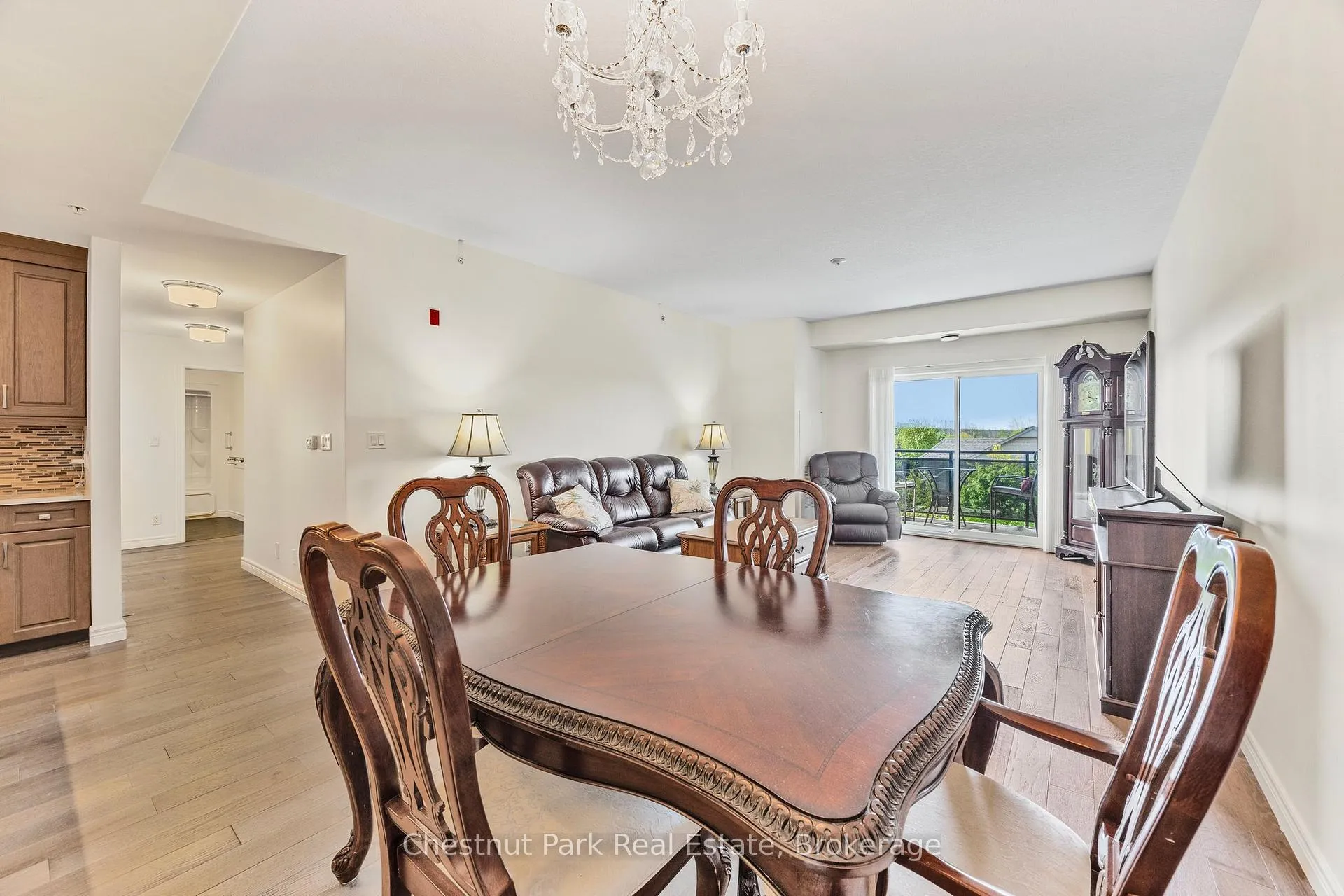 Photo 19 of Unit 304, 1 Chamberlain Crescent, Collingwood — HOMEH