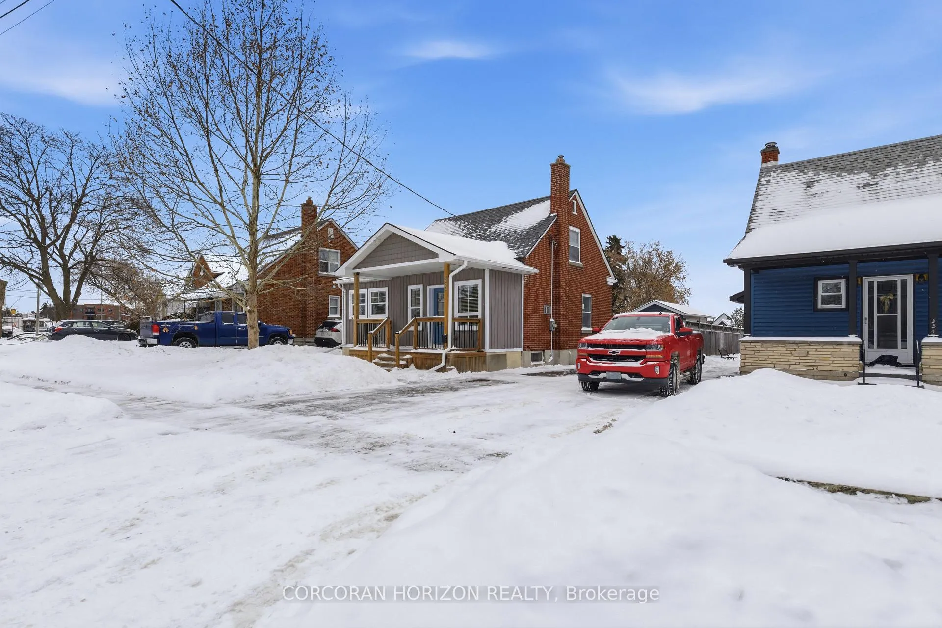 Photo 4 of 358 Clifton Road, Kitchener — HOMEH