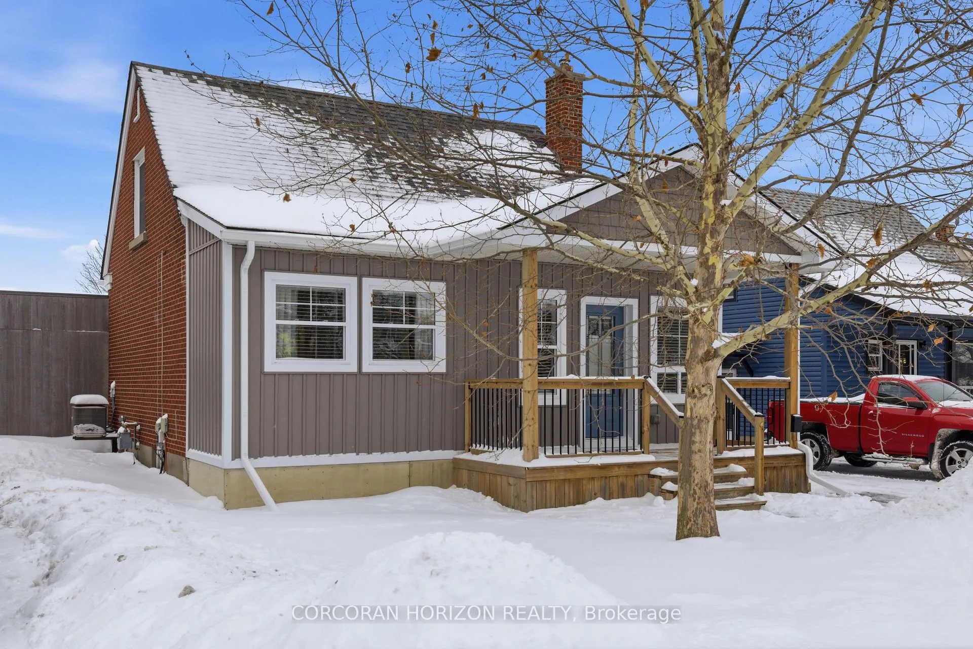 Photo 5 of 358 Clifton Road, Kitchener — HOMEH