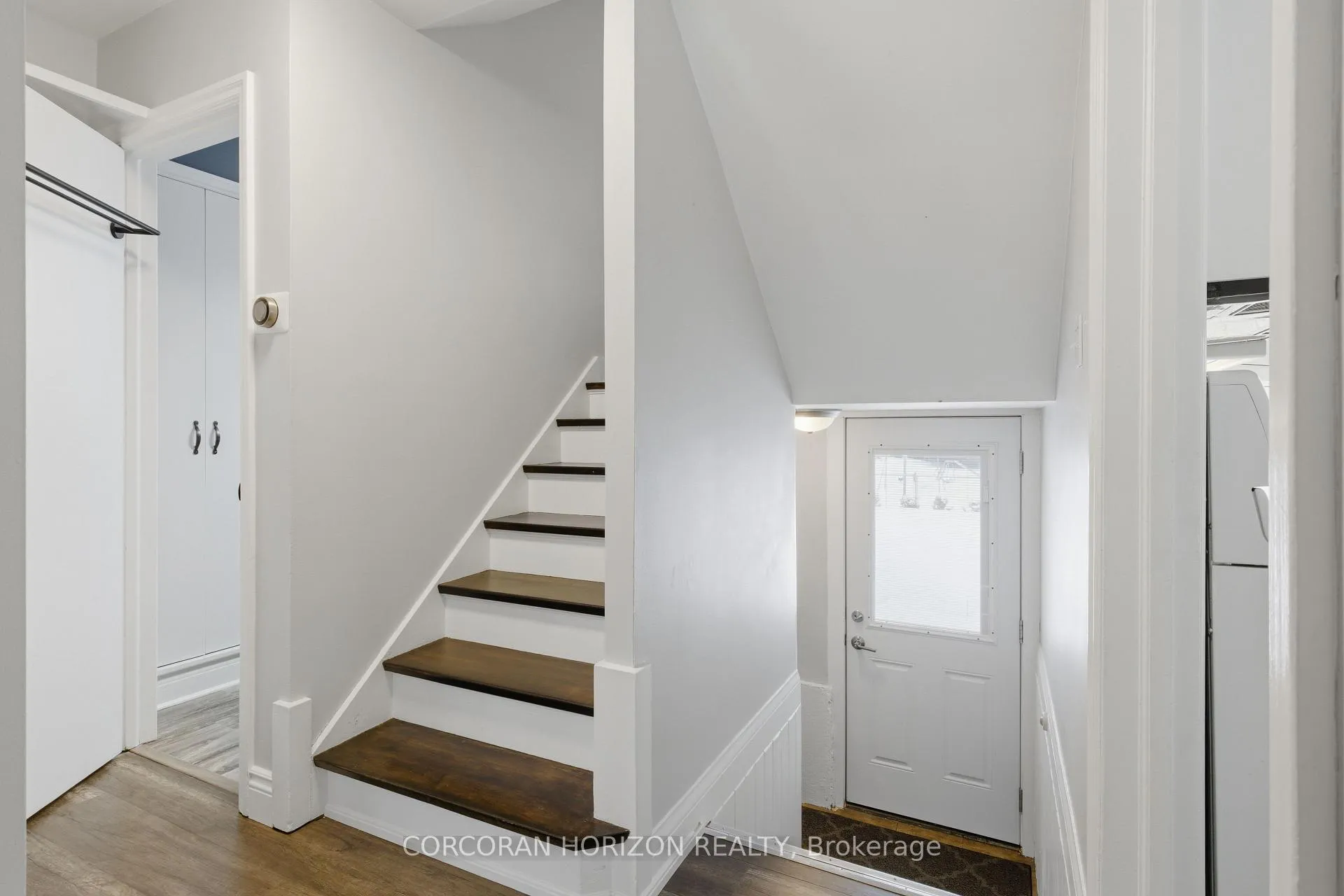 Photo 33 of 358 Clifton Road, Kitchener — HOMEH