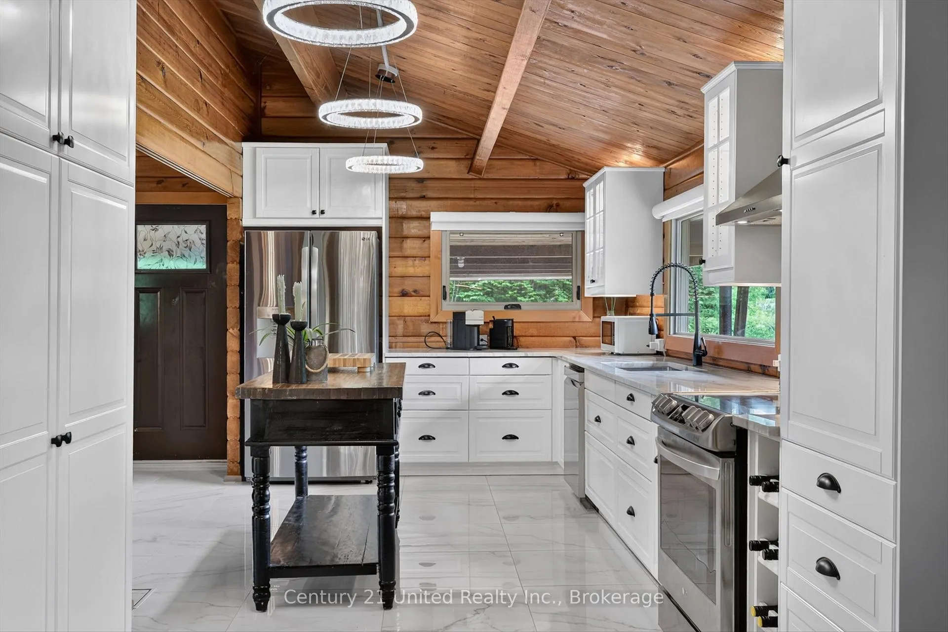 Photo 12 of 3400 Juniper Point Road, Selwyn — HOMEH