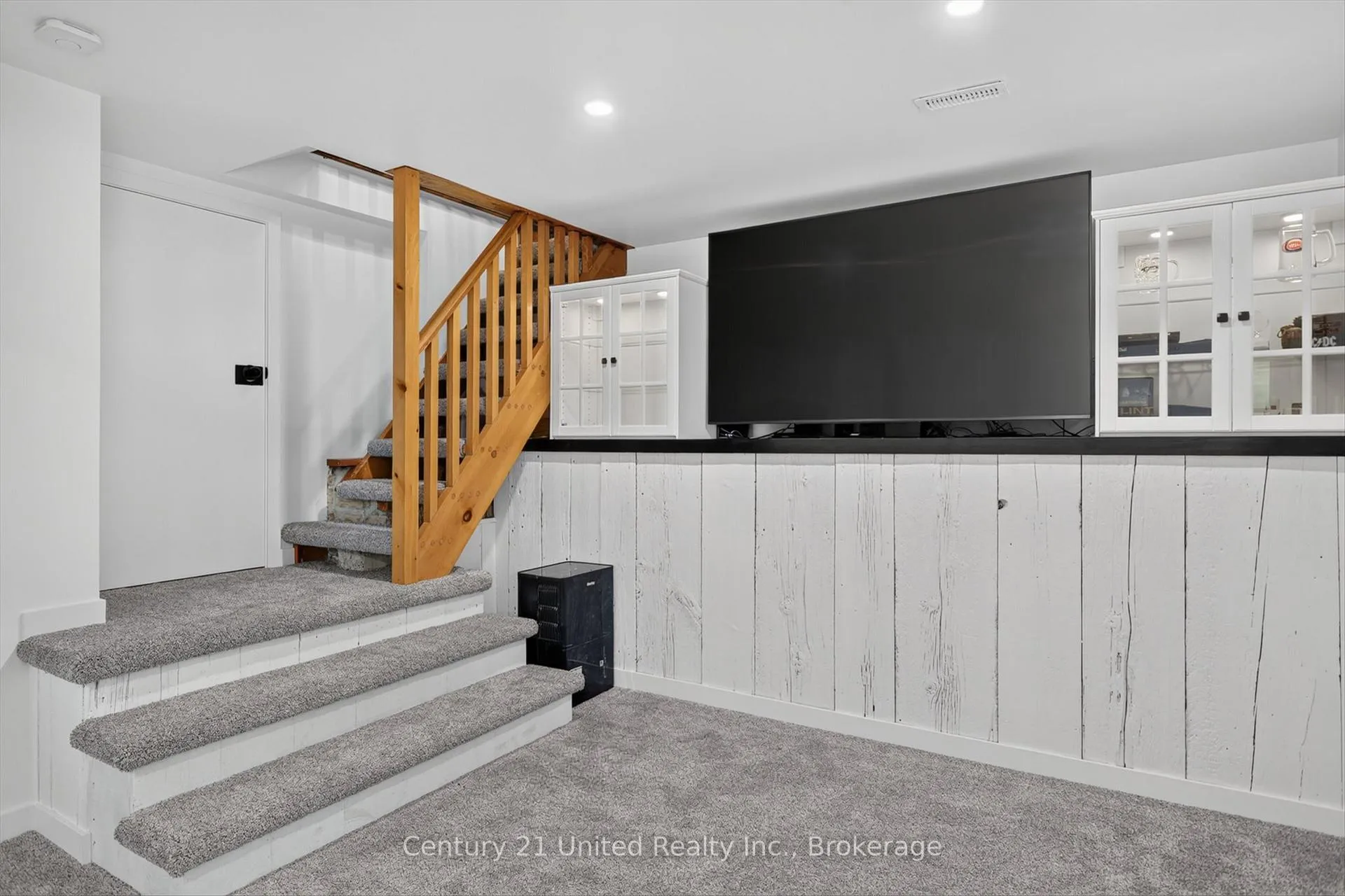 Photo 24 of 3400 Juniper Point Road, Selwyn — HOMEH