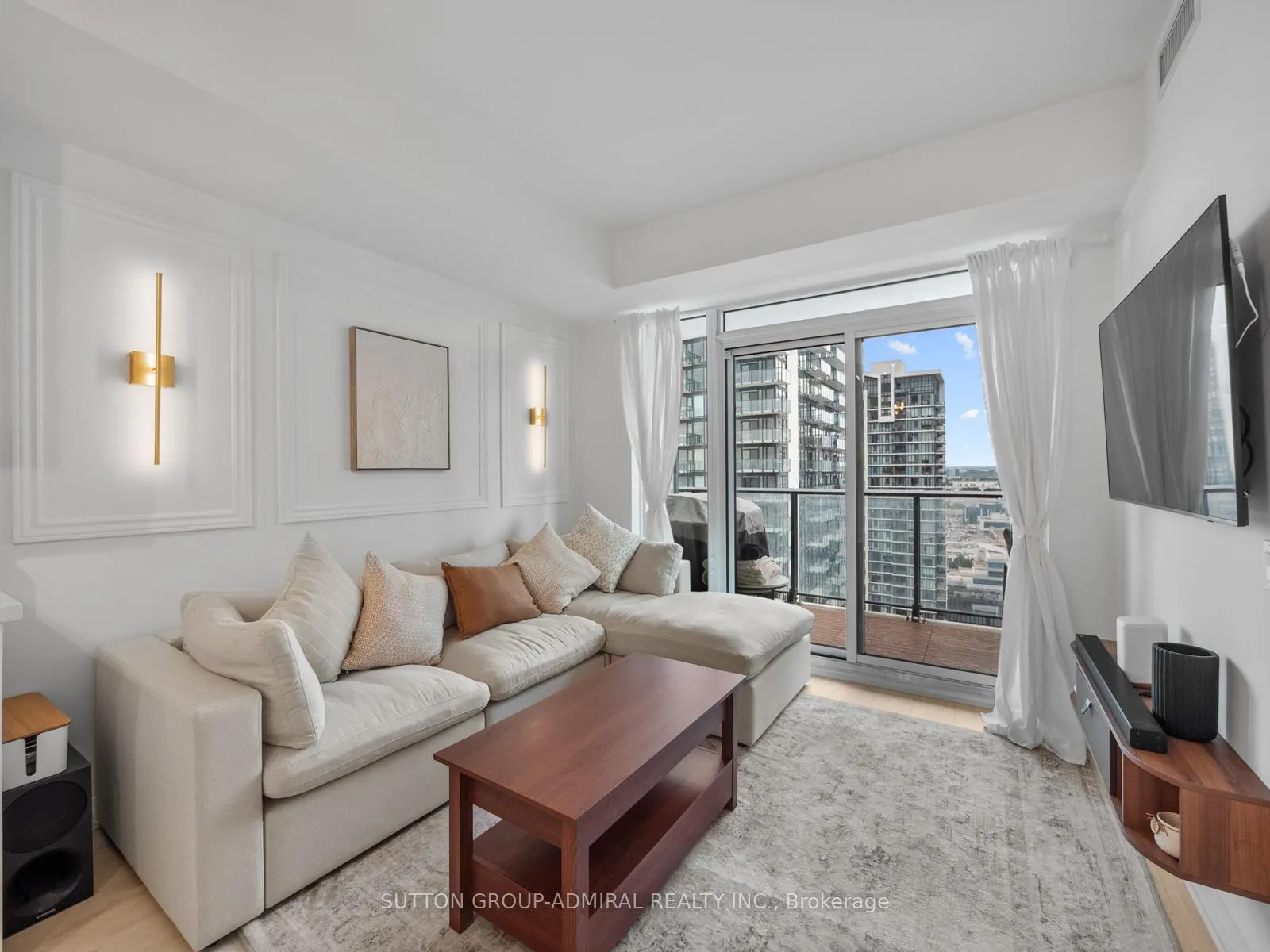 Photo 2 of Unit 2116, 8960 Jane Street, Vaughan, Vellore Village — HOMEH
