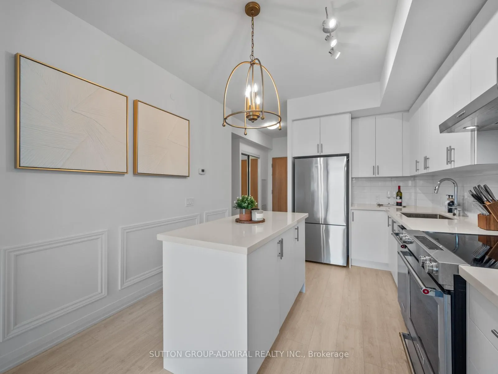Photo 3 of Unit 2116, 8960 Jane Street, Vaughan, Vellore Village — HOMEH