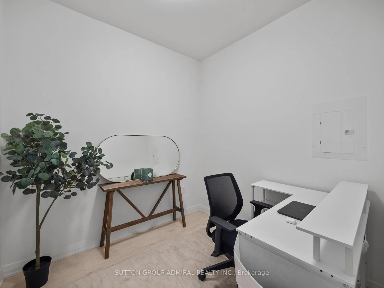 Photo 5 of Unit 2116, 8960 Jane Street, Vaughan, Vellore Village — HOMEH