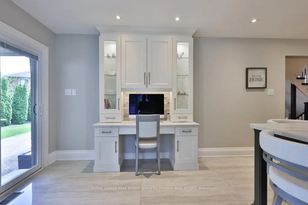 Photo 15 of 1165 Jeff Drive, Oakville, Clearview — HOMEH