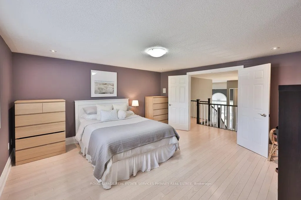 Photo 30 of 1165 Jeff Drive, Oakville, Clearview — HOMEH