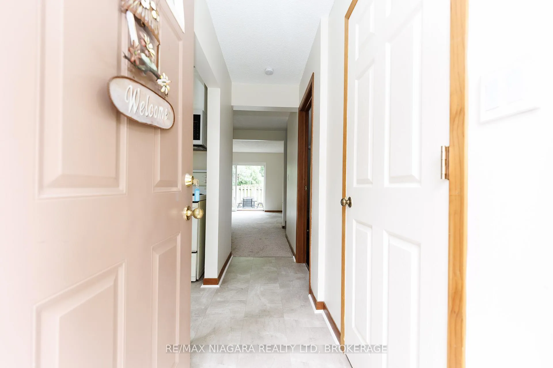 Photo 4 of Unit 37, 302 Vine Street, St. Catharines, Carlton/Bunting — HOMEH