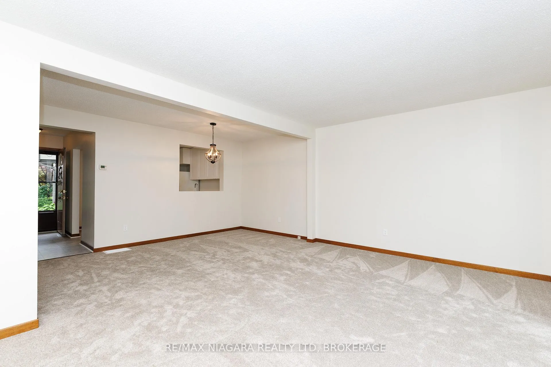 Photo 14 of Unit 37, 302 Vine Street, St. Catharines, Carlton/Bunting — HOMEH