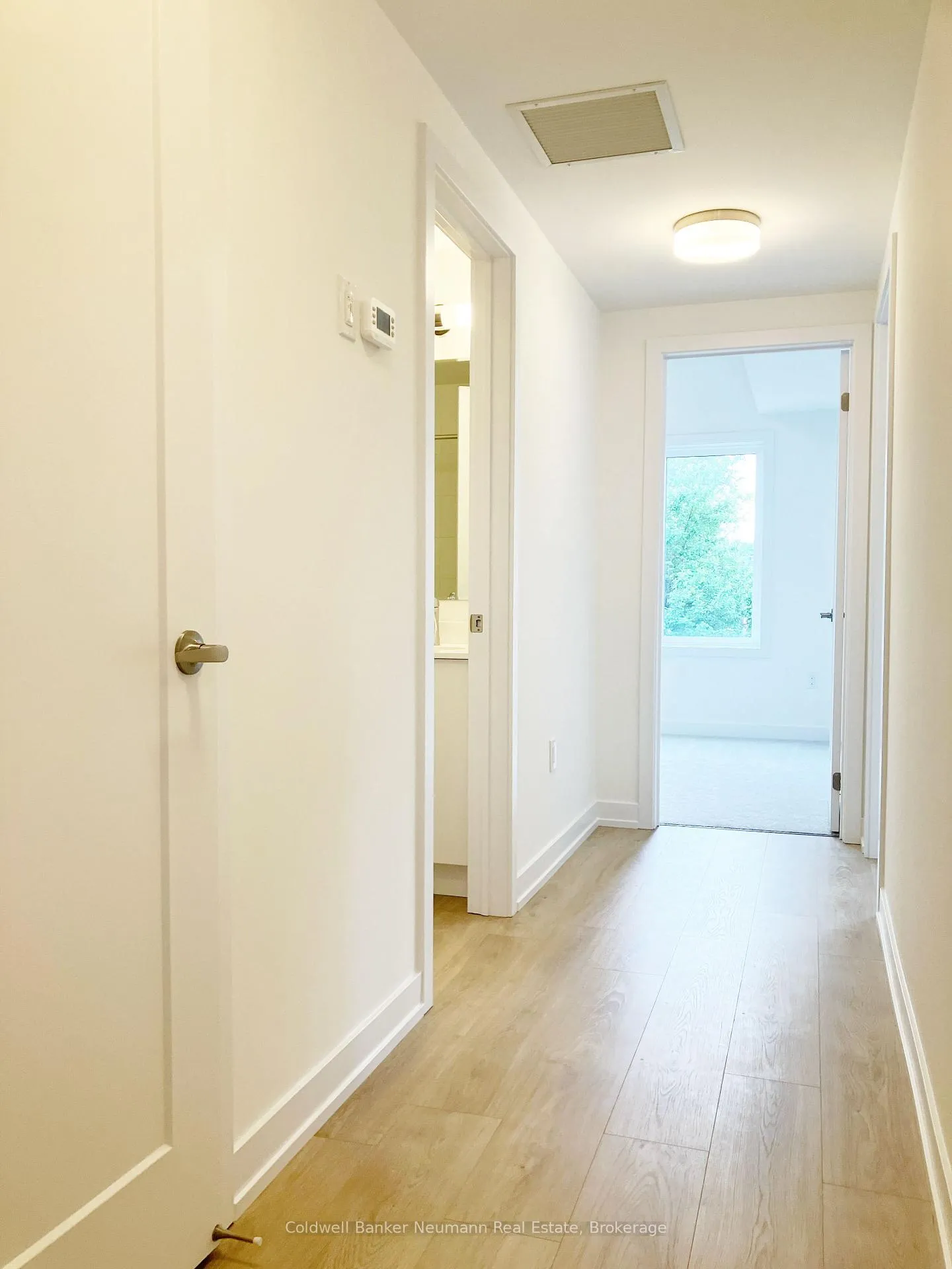 Photo 11 of Unit 128, 42 Lowes Road S, Guelph, Clairfields/Hanlon Business Park — HOMEH
